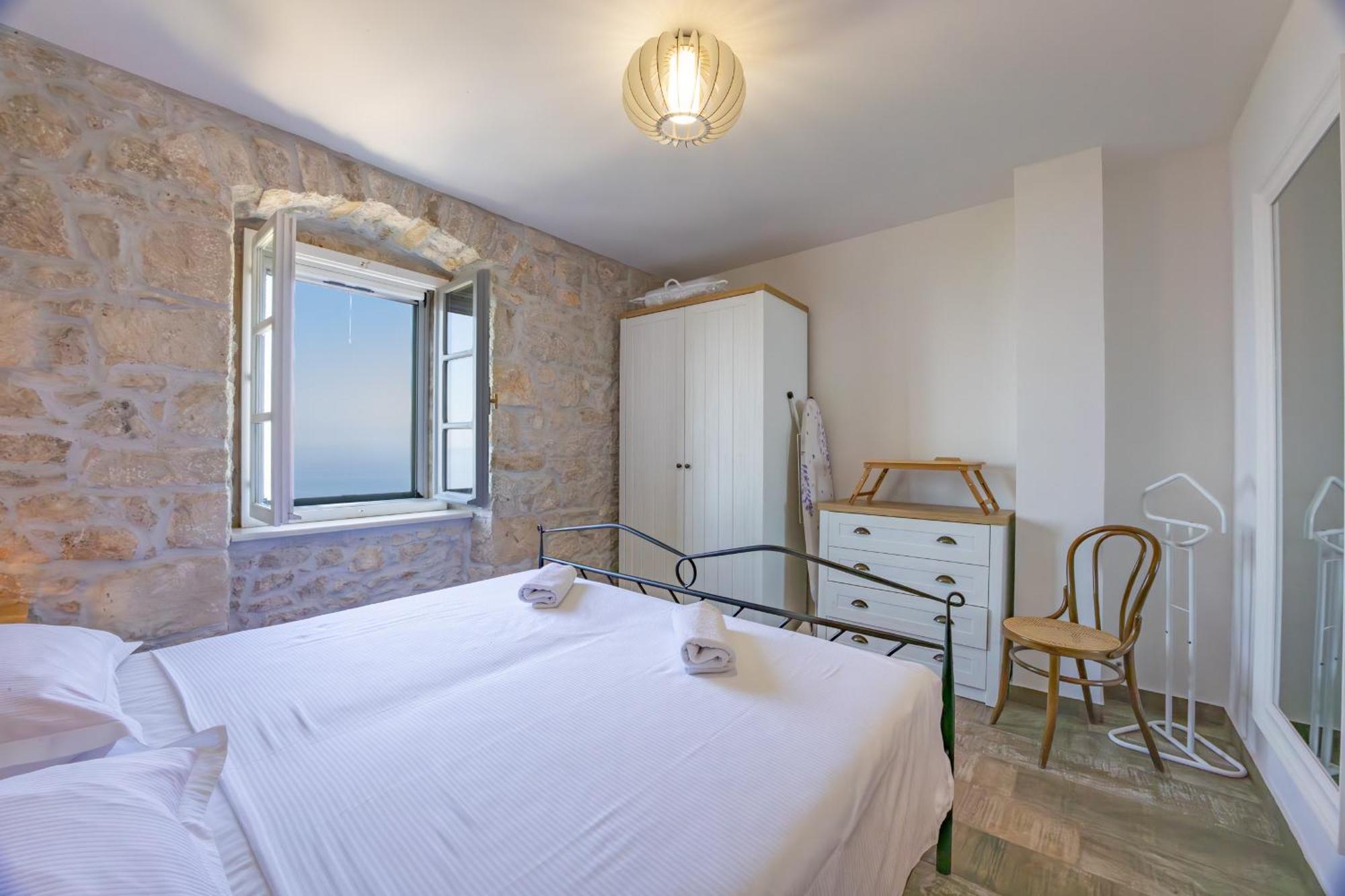 Villa Stone House Kurtic Stara Podgora Esterno foto