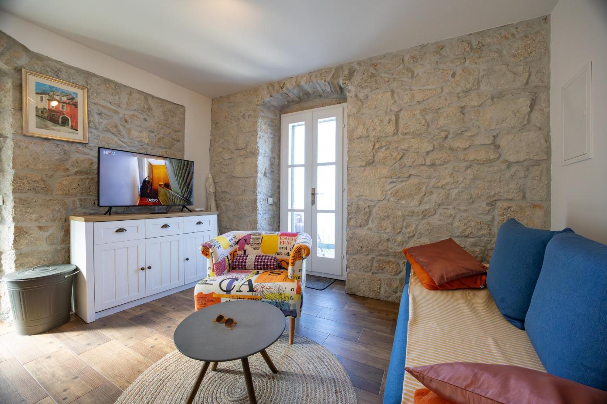 Villa Stone House Kurtic Stara Podgora Esterno foto