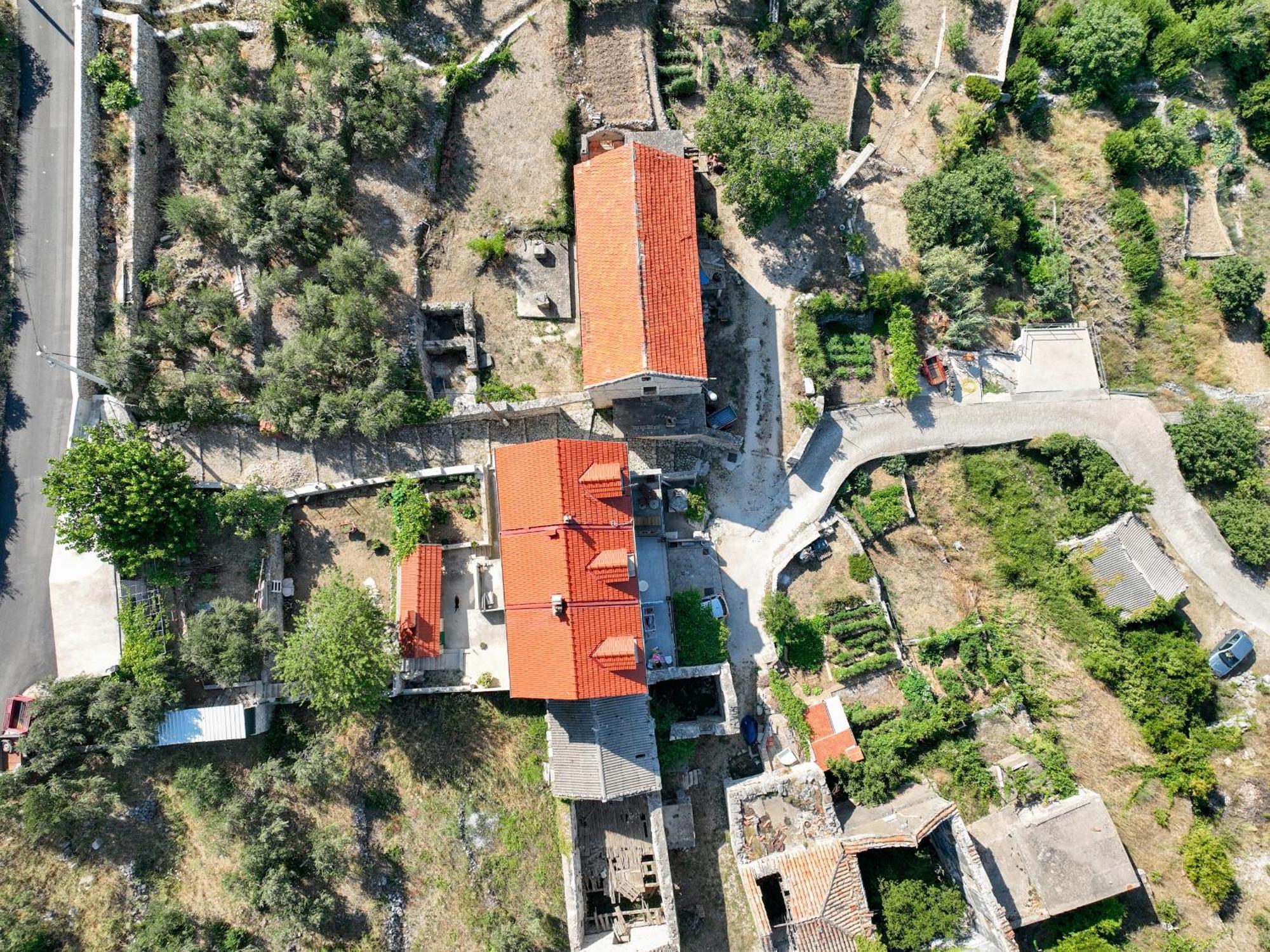 Villa Stone House Kurtic Stara Podgora Esterno foto